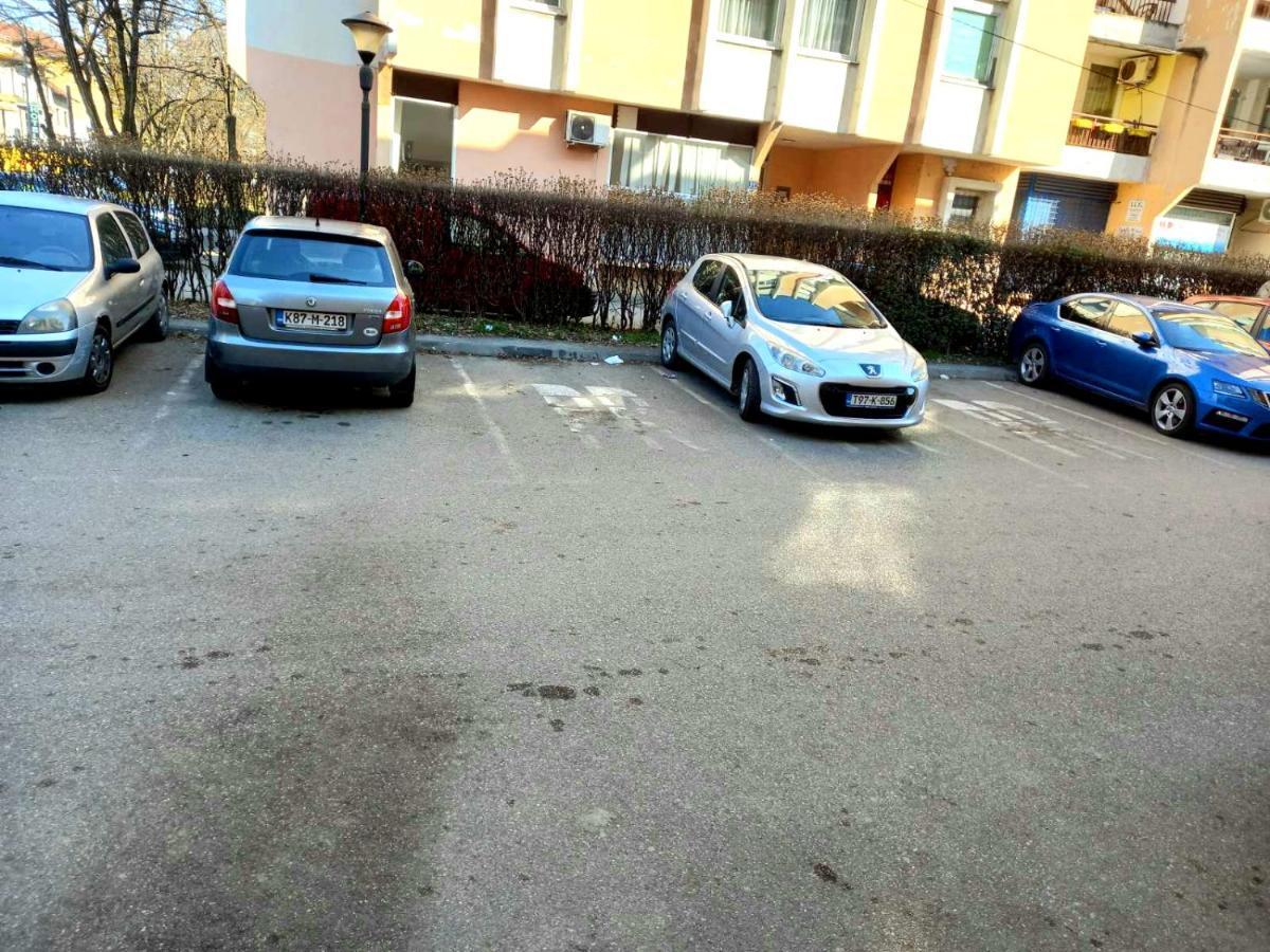 Stan Na Dan Centar Banja Luka Apartment Екстериор снимка